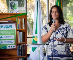 20240426_estante-aberta-ru_betomonteiro 4